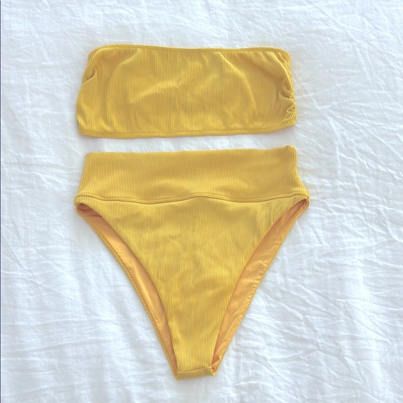 BEACH RIOT Ribbed Swimsuit - Bandeau Top and High Waist Bikini Size L - Picture 1 of 7